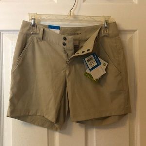 NWT Columbia Women’s short